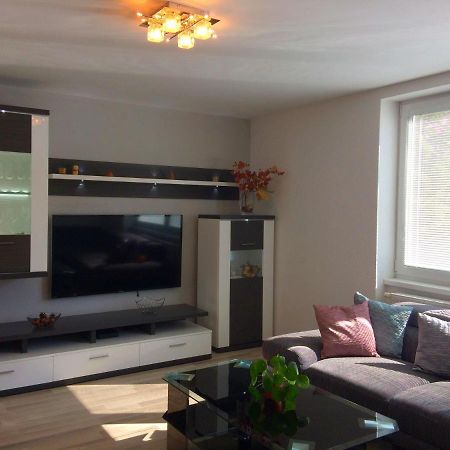 City Centre Apartment Lipótszentmiklós Kültér fotó
