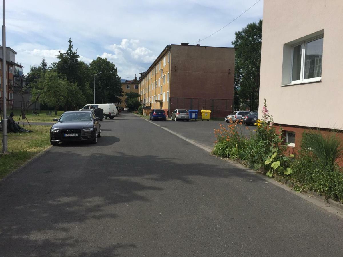 City Centre Apartment Lipótszentmiklós Kültér fotó